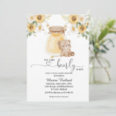 私たちは蜂蜜クマ赤ちゃんシャワーを待つことができる 招待状 (スタンド正面)