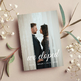 私たちは逃避結婚しました ミニマリストな手書き風フォントの オーダーメイド写真 ウェディング 案内状