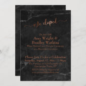 「私たちは駆け落ちした」 銅の筆跡 黒大理石に刻まれて 招待状 (正面/裏面)