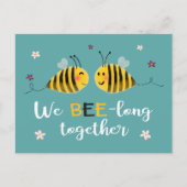 私たちはBEE-long一緒にミツバチと花バレンタイン シーズンポストカード (正面)