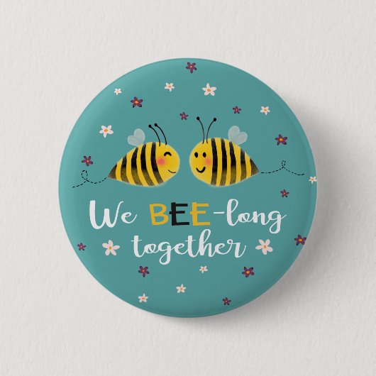 私たちはBEE-long一緒にミツバチと花バレンタイン 缶バッジ (正面)