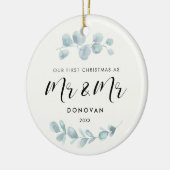 私たちエレガントの初めてのクリスマスはミスター・アンド・グリーナリー セラミックオーナメント (左)