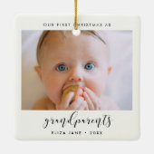 私たちエレガントの初めてのクリスマスは祖父母 セラミックオーナメント (裏面)