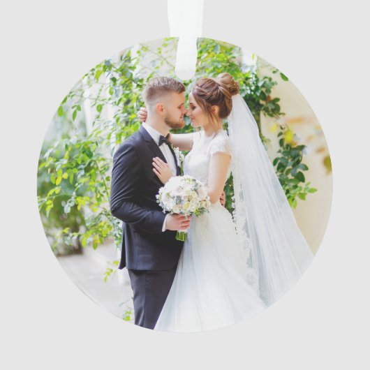 私たちエレガントの初めてのクリスマス金ゴールドホワイト2写真 オーナメント (裏面)