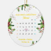 私たちパーソナライズされたの初めてのクリスマスのカ結婚したレンダー セラミックオーナメント (左)