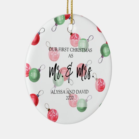 私たちパーソナライズされたの初めてのクリスマスはミスター・アンド・ミセス セラミックオーナメント (右)