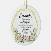 私たちパーソナライズされたの同僚にフローラセラ セラミックオーナメント (右)