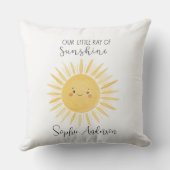 私たちパーソナライズされたの小さな太陽の光に名前 クッション (裏面)