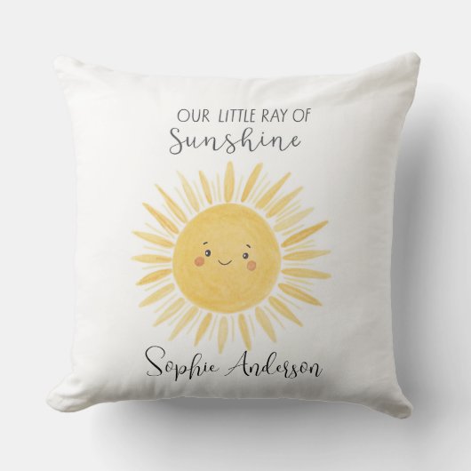 私たちパーソナライズされたの小さな太陽の光に名前 クッション (正面)