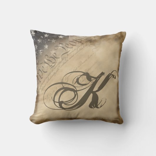 私たちパーソナライズされたアメリカ国旗の枕 クッション (正面)