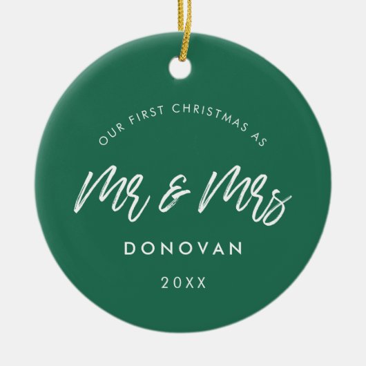 私たちモダンの初めてのクリスマスをミスターとミセスとして セラミックオーナメント (正面)