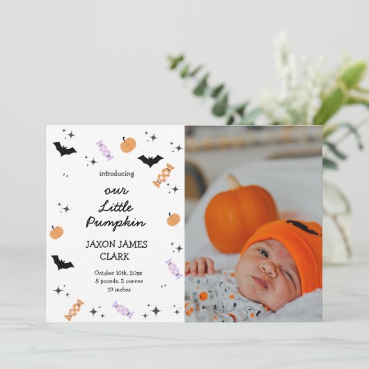 私たちモダンの小さなパンプキンハロウィーン誕生 案内状 (スタンド正面)