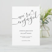 私たちモダンはカップルの婚約した写真婚約 案内状 (スタンド正面)