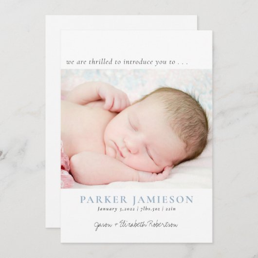 私たちモダンは興奮している男の赤ちゃんフォトブルー誕生 案内状 (正面/裏面)