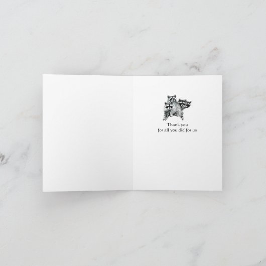 私たち全員からおもしろいラクーン家族ありがとう言う サンキューカード (内部)