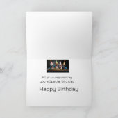 私たち全員からの誕生日おめでとう+カスタムネーム カード (内部)
