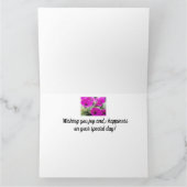 私たち全員の大きな熱いピンクのペチュニア誕生日 カード (内部)