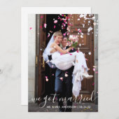 私たち得の結婚したトレンディーモダンスクリプトフォトカード サンキューカード (正面/裏面)