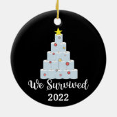 私たち生き延びは2022年を覚えて、トイレの紙 セラミックオーナメント (裏面)