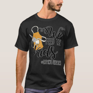 私たち食べ物を与えは子供の学校給食の女性ギフトのためにカフェ Tシャツ