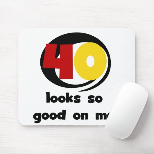 私でよい40の一見そうTシャツおよびギフト マウスパッド (マウス)