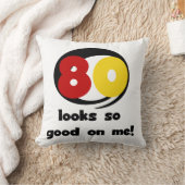 私でよい80の一見そうTシャツおよびギフト クッション (ブランケット)