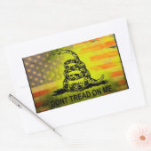 私でガズデンの旗の米国旗を踏まないで下さい 長方形シール (封筒)