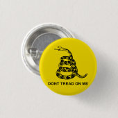 私でボタンを踏まないで下さい 缶バッジ (正面&裏面)