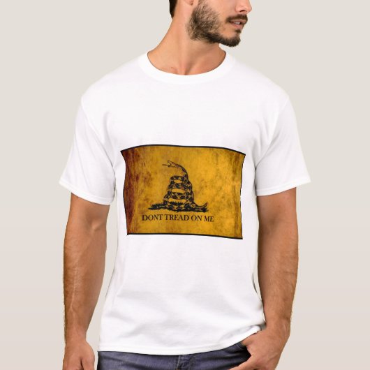 私で踏まないで下さい! Tシャツ (正面)