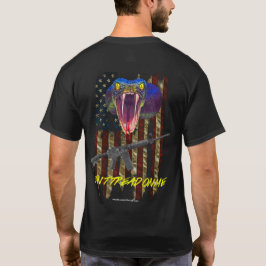 私でTシャツを踏まないで下さい Tシャツ
