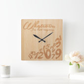 、私とにかく遅いものは何でも-のどは木製の一見を刻みます スクエア壁時計 (ホーム)