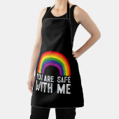 私と一緒に安全Lgbtqプライド月虹 エプロン (インサイチュ)