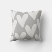 私と一緒に歳を育てる灰色の白いハート クッション (裏面)