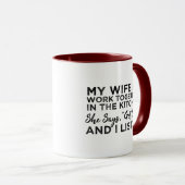 私と妻は台所で働くおもしろい マグカップ (正面右)