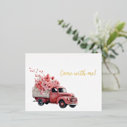 私と来一緒に古いピンクのトラックの花でいっぱいの 箔シーズンポストカード (立ち正面)
