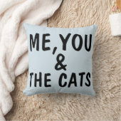 私と猫は枕 クッション (ブランケット)