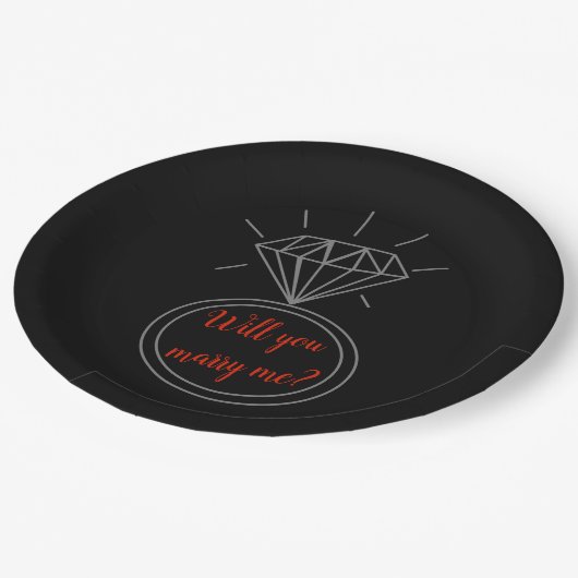 "私と結婚しますか。"驚きの提案のプレート ペーパープレート (アングル)