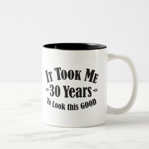 私にこのよいギフトを見るために30の30年かかりました ツートーンマグカップ