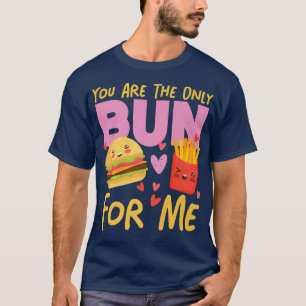 私にとってチーズバーガーとフライドポテトは君だけ Tシャツ