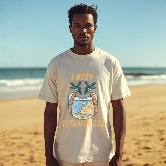私にはビタミンシー|ビーチラバーのためのオーシャン名言 Tシャツ