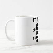 私によいこれを見るために95年かかりました コーヒーマグカップ (左)