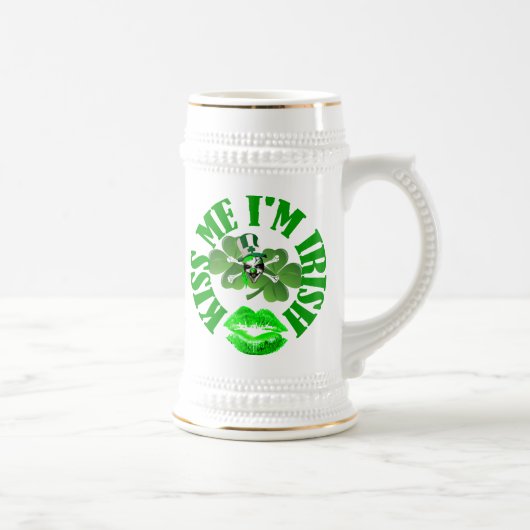私によってがアイルランド語である私に接吻して下さい ビールジョッキ (右)