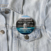 私によってがヒアリングのバッジの懸命である私と耐えて下さい 缶バッジ (インサイチュ)