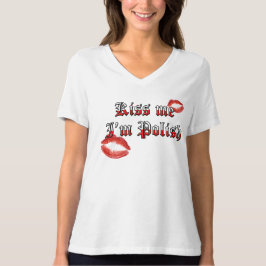 私によってがポーランドである私に接吻して下さい Tシャツ