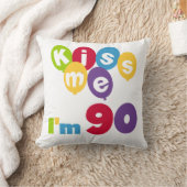 私によってが90個の誕生日のTシャツおよびギフトである私に接吻して下さい クッション (ブランケット)