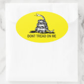 私にガッズデン旗製品を踏み出さない 楕円形シール (バッグ)