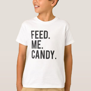 私にキャンデーのプリントを食べ物を与えて下さい Tシャツ