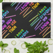 私にクレヨンがあり、それらを使用する方法を知っています! キッチンタオル (折り畳み)