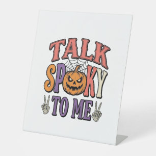 私に不気味なことを話して ハロウィーン ヴィンテージTシャツ デザイン_1 台座サイン