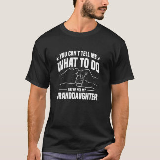 私に何をするべきか指示しないでください 私のおばあちゃんではありません Tシャツ
